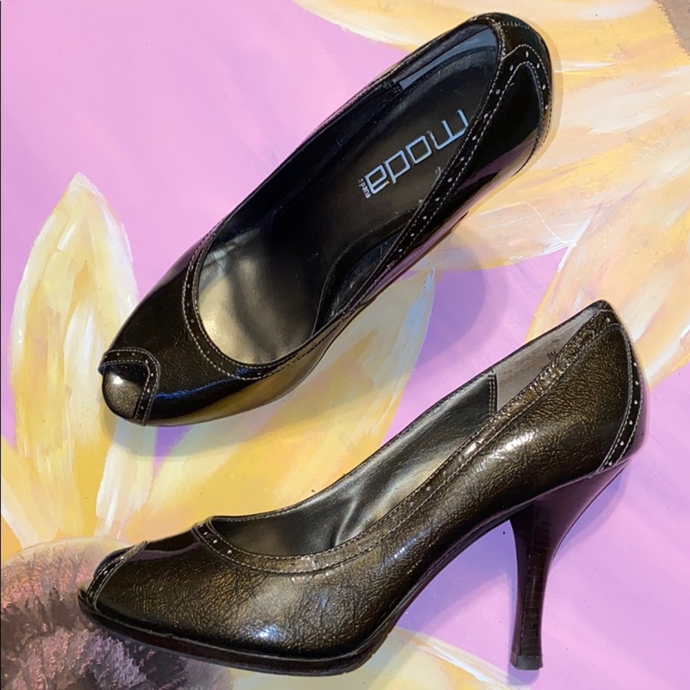 Never worn heels! Make me an offer!!